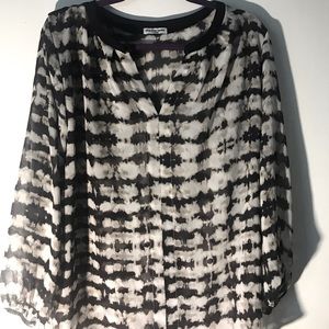 Black & white  and gray tones print blouse
